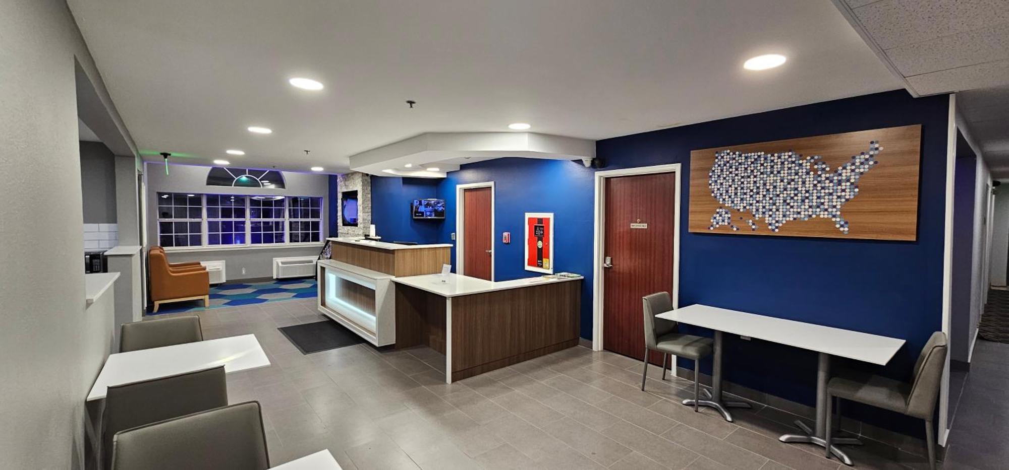 Microtel Inn & Suites By Wyndham Tulsa - Catoosa Route 66 Exteriör bild